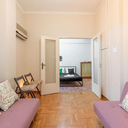Pink Flat Exarcheia Athens Netflix Apartment Exterior foto